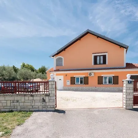 One-bedroom In * Pridraga
